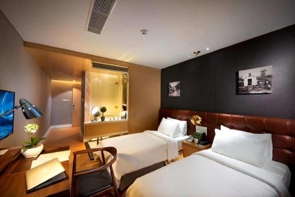Kingwood Boutique Hotel Miri Exteriör bild