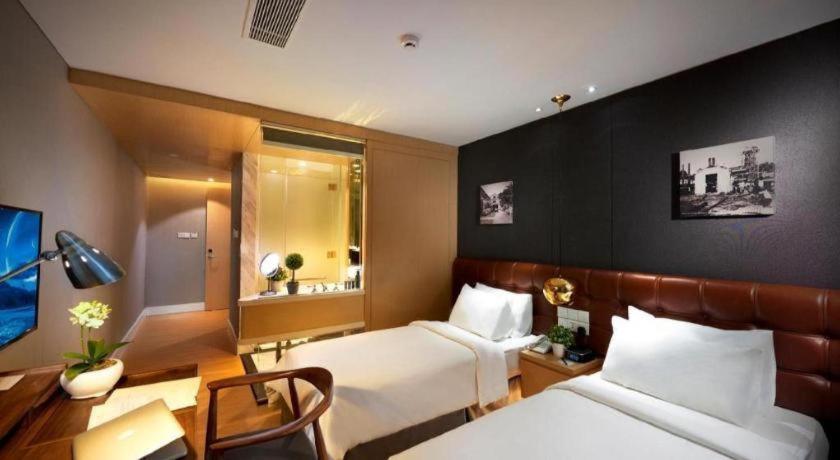 Kingwood Boutique Hotel Miri Exteriör bild